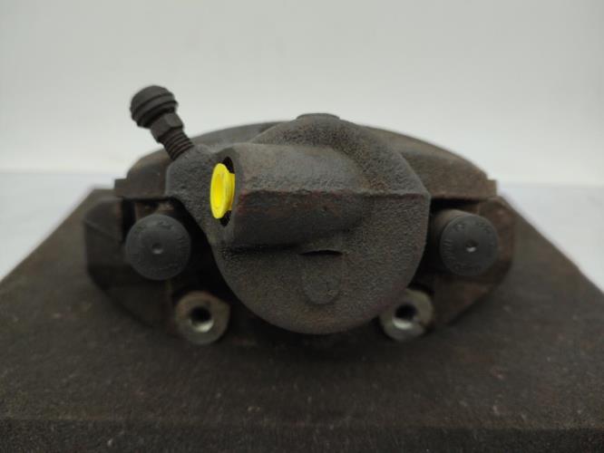 Etrier avant gauche (freinage) FORD FIESTA 5 PHASE 1 Diesel