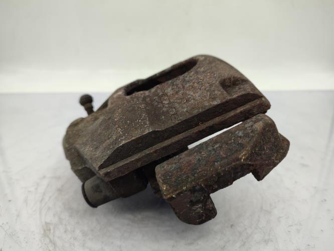 Etrier avant gauche (freinage) FORD FIESTA 5 PHASE 2 Diesel