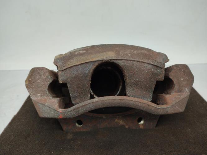 Etrier avant gauche (freinage) FORD MONDEO 2 Diesel