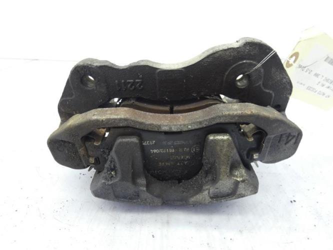 Etrier avant gauche (freinage) MITSUBISHI L 300 Diesel