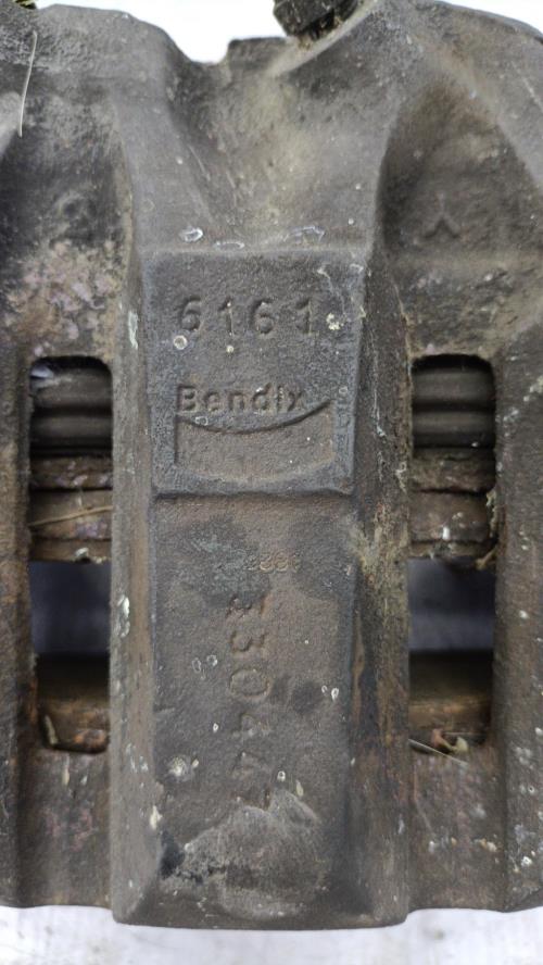 Etrier avant gauche (freinage) RENAULT TRAFIC 1 PHASE 1 Essence