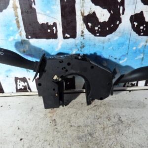 Com (Bloc Contacteur Tournant+Commodo Essuie Glace+Commodo Phare) FORD FIESTA 4 PHASE 1 Essence