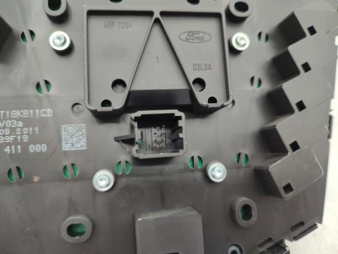 Facade autoradio FORD GRAND C-MAX 2 PHASE 1 Diesel