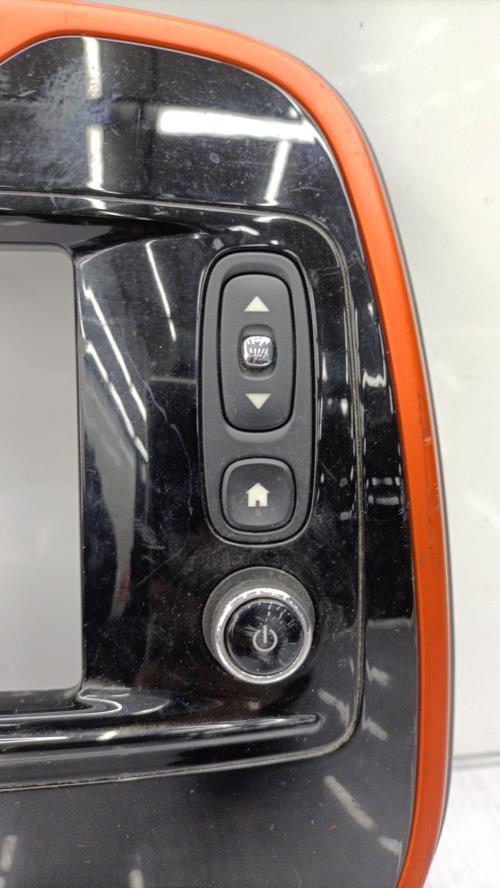 Facade autoradio RENAULT CAPTUR 1 PHASE 1 Diesel
