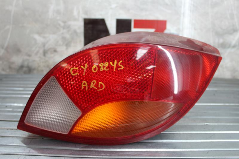 Feu arriere principal droit (feux) FORD KA 1 PHASE 1 Essence