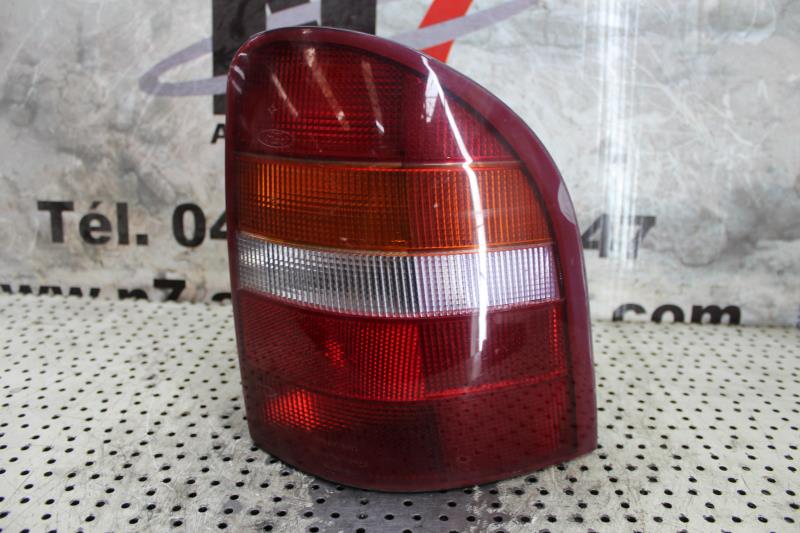 Feu arriere principal droit (feux) FORD MONDEO 1 PHASE 2 BREAK Diesel