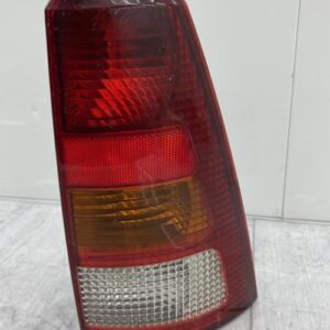Feu arriere principal droit (feux) FORD FOCUS 1 BREAK Diesel