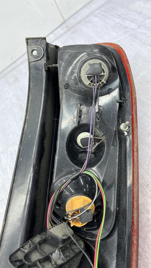 Feu arriere principal droit (feux) FORD FIESTA 5 PHASE 1 Diesel