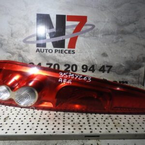 Feu arriere principal gauche (feux) FORD FIESTA 5 PHASE 2 Diesel
