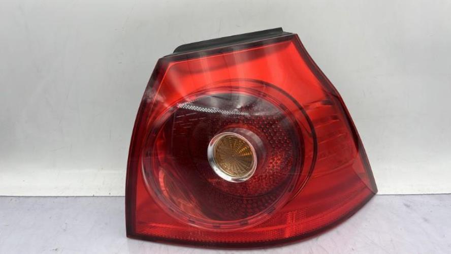 Feu arriere principal droit (feux) VOLKSWAGEN GOLF 5 Diesel