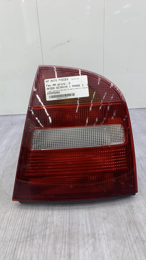 Feu arriere principal droit (feux) SKODA OCTAVIA 1 PHASE 1 Diesel