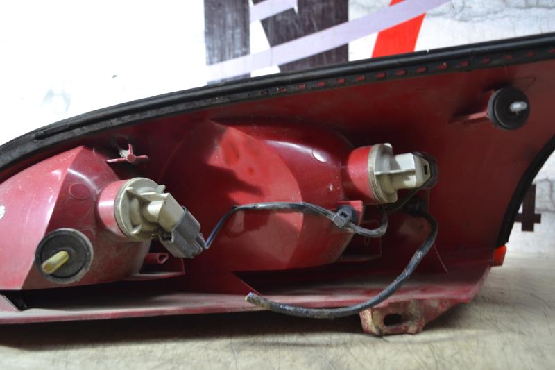 Feu arriere principal droit (feux) FORD FOCUS 1 Diesel