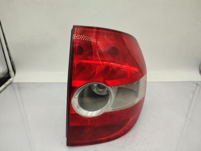 Feu arriere principal droit (feux) VOLKSWAGEN FOX Essence