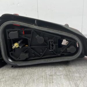 Feu arriere principal droit (feux) PEUGEOT 106 PHASE 1 Essence