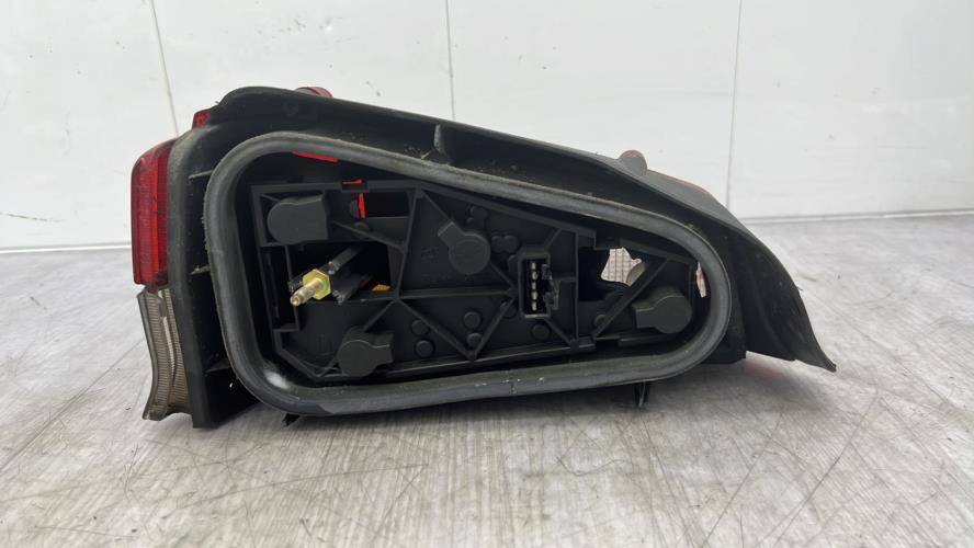 Feu arriere principal droit (feux) PEUGEOT 106 PHASE 1 Essence