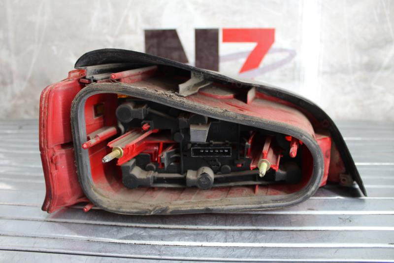 Feu arriere principal droit (feux) PEUGEOT 106 PHASE 2 Essence