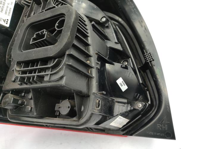 Feu arriere principal droit (feux) VOLKSWAGEN POLO 5 PHASE 2 Essence