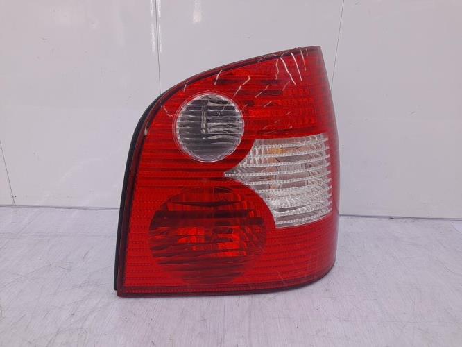 Feu arriere principal droit (feux) VOLKSWAGEN POLO 4 PHASE 1 Diesel