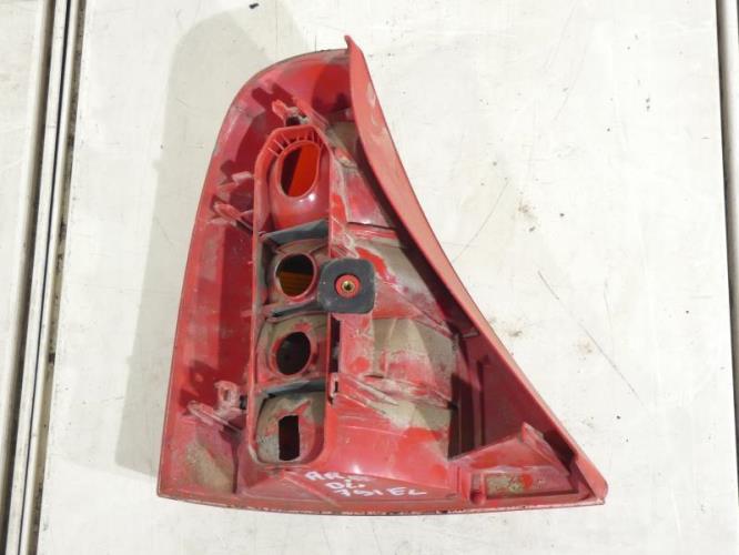 Feu arriere principal droit (feux) RENAULT CLIO 2 PHASE 1 Essence