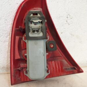 Feu arriere principal droit (feux) RENAULT CLIO 2 PHASE 1 Essence
