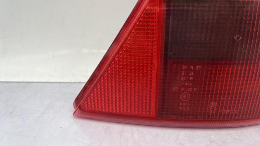 Feu arriere principal droit (feux) RENAULT CLIO 2 PHASE 1 Essence