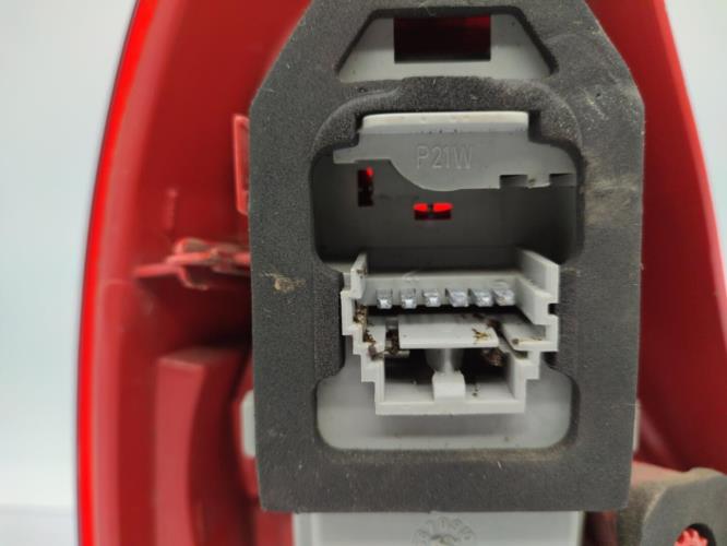 Feu arriere principal droit (feux) RENAULT CLIO 2 PHASE 2 Diesel