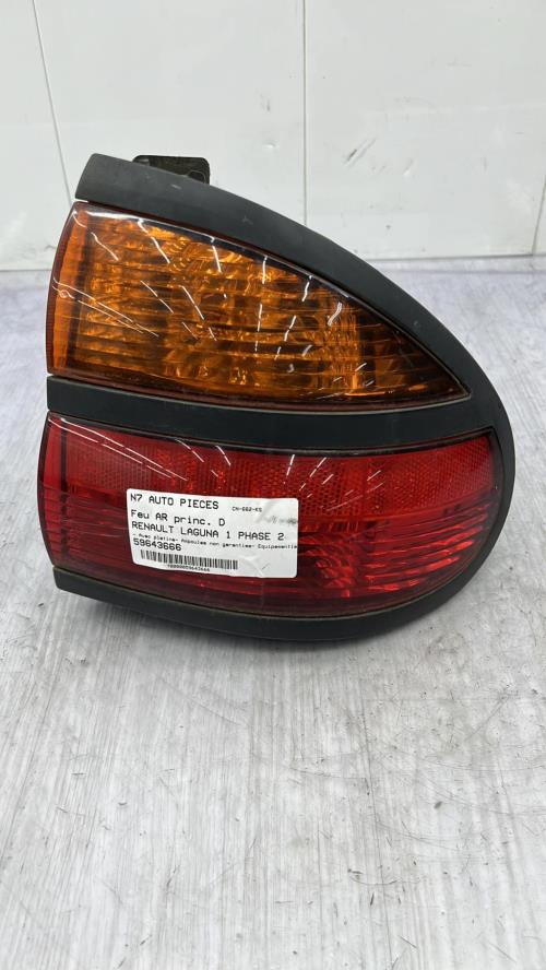 Feu arriere principal droit (feux) RENAULT LAGUNA 1 PHASE 2 Essence
