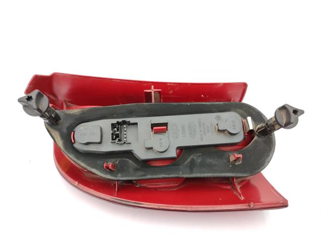 Feu arriere principal droit (feux) RENAULT MEGANE 1 PHASE 2 BREAK Essence