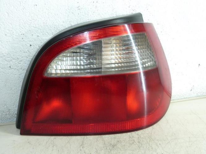 Feu arriere principal droit (feux) RENAULT MEGANE 1 PHASE 2 Diesel