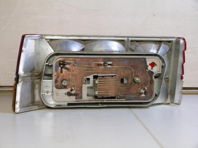 Feu arriere principal droit (feux) RENAULT R25 PHASE 1 Essence