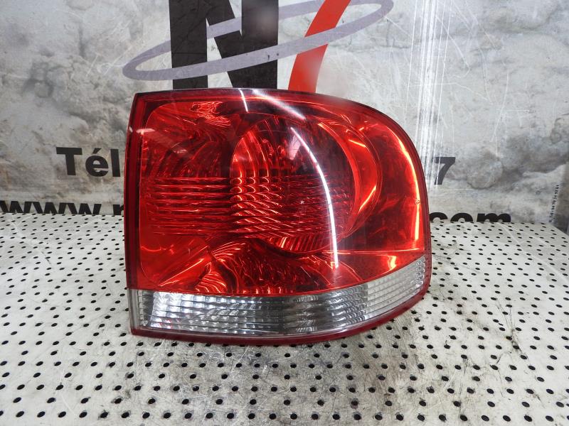 Feu arriere principal droit (feux) VOLKSWAGEN TOUAREG 1 PHASE 1 Diesel