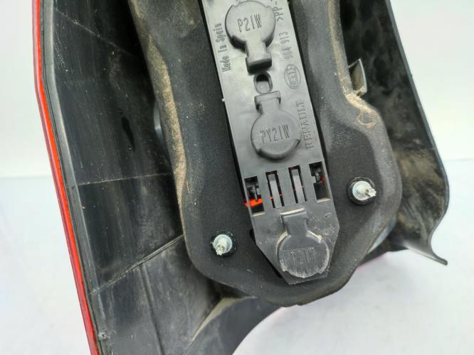 Feu arriere principal droit (feux) RENAULT MEGANE 2 PHASE 1 BREAK Diesel