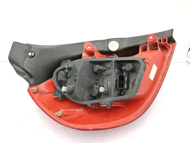 Feu arriere principal droit (feux) RENAULT CLIO 3 PHASE 1 Essence