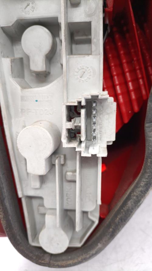 Feu arriere principal droit (feux) RENAULT MODUS PHASE 1 Essence