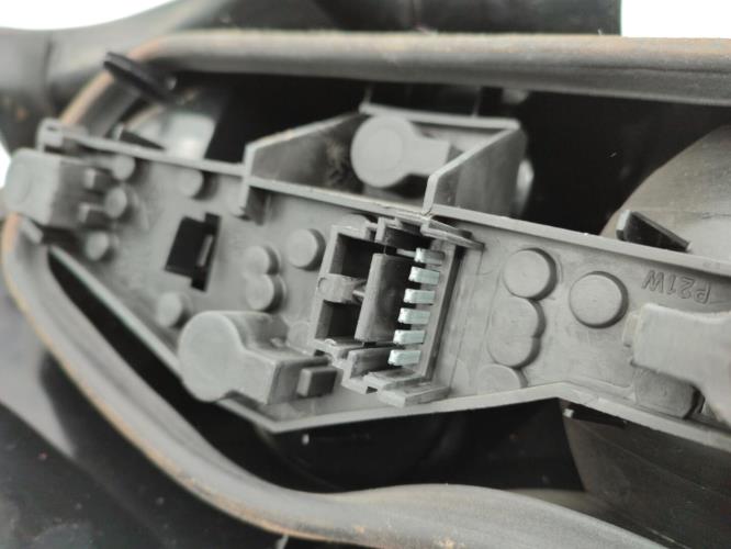 Feu arriere principal droit (feux) RENAULT LAGUNA 2 PHASE 1 BREAK Essence