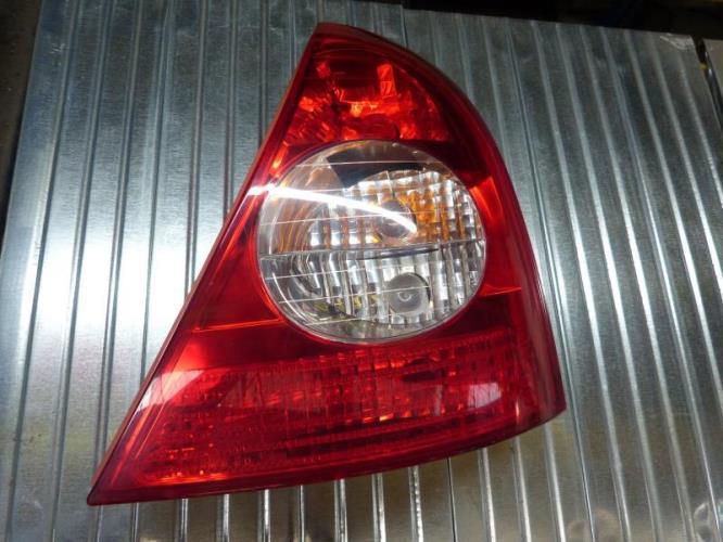 Feu arriere principal droit (feux) RENAULT CLIO 2 PHASE 2 Diesel