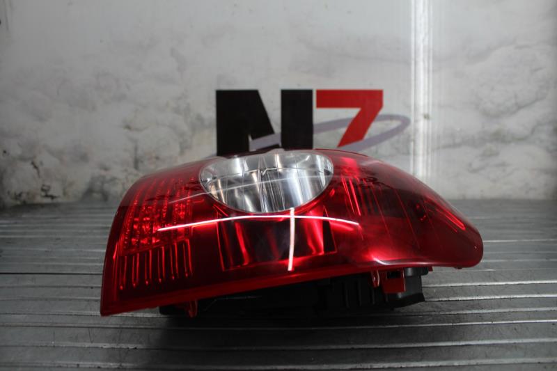 Feu arriere principal droit (feux) RENAULT CLIO 2 PHASE 2 Diesel