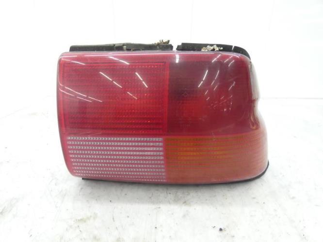 Feu arriere principal droit (feux) FORD ESCORT 5 PHASE 1 Essence