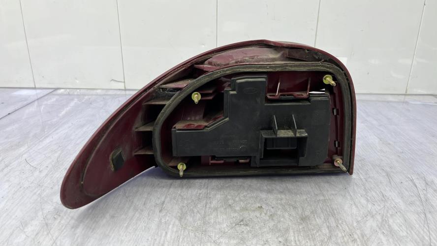 Feu arriere principal droit (feux) FORD MONDEO 1 PHASE 1 Diesel