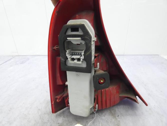 Feu arriere principal droit (feux) RENAULT CLIO 2 PHASE 2 Essence