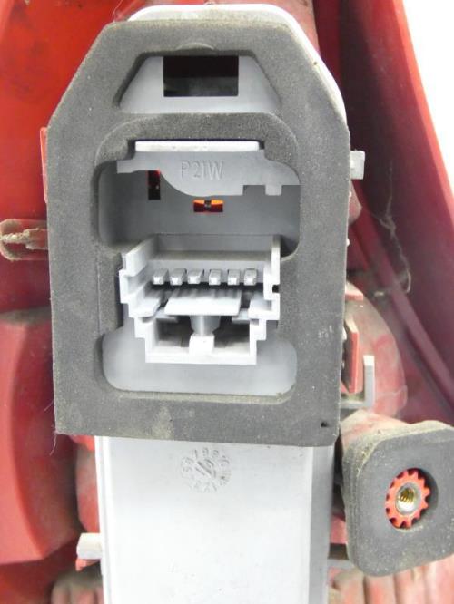Feu arriere principal droit (feux) RENAULT CLIO 2 PHASE 2 Diesel
