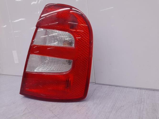 Feu arriere principal droit (feux) SKODA FABIA 1 PHASE 1 Diesel