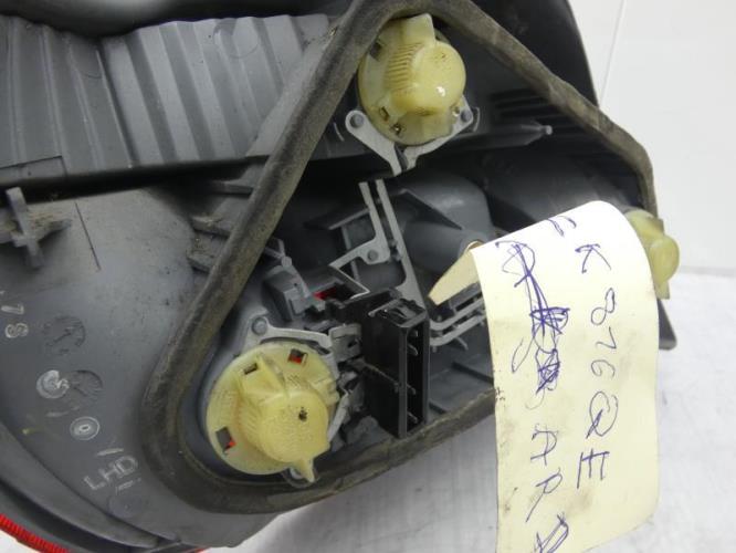 Feu arriere principal droit (feux) TOYOTA YARIS 1 PHASE 1 Essence