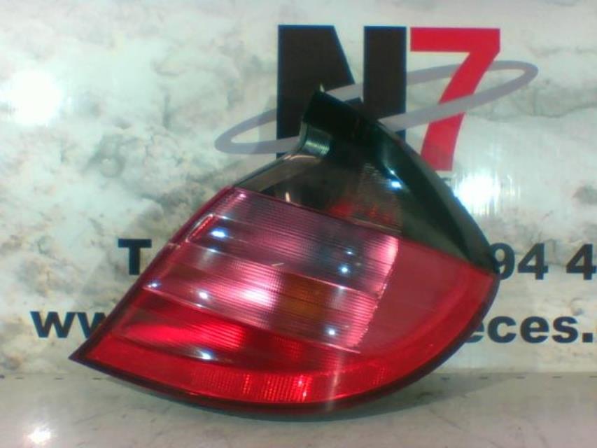 Feu arriere principal droit (feux) MERCEDES CLASSE C 203 COUPE SPORT PHASE 1 Essence