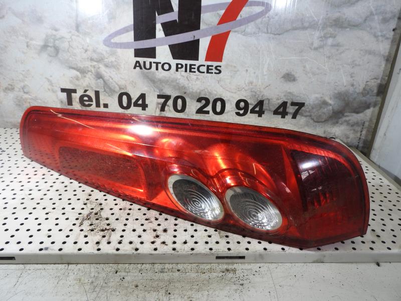 Feu arriere principal droit (feux) FORD