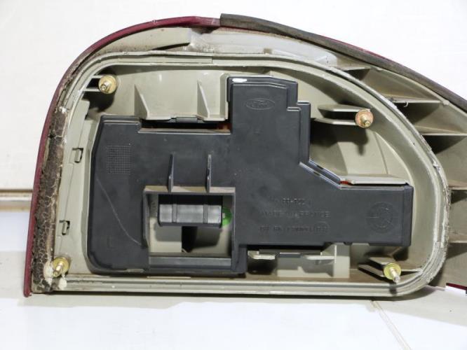 Feu arriere principal gauche (feux) FORD MONDEO 1 PHASE 1 Essence