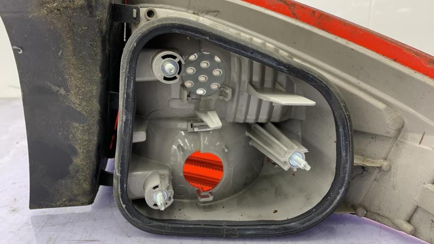 Feu arriere principal gauche (feux) FORD MONDEO 3 PHASE 1 Diesel