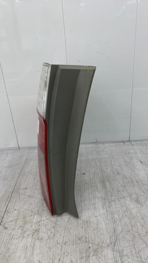 Feu arriere principal gauche (feux) HONDA FR-V Diesel