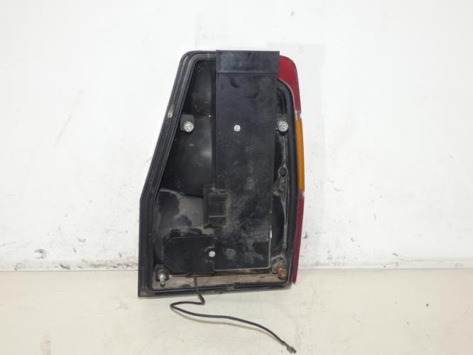 Feu arriere principal gauche (feux) LANCIA DELTA