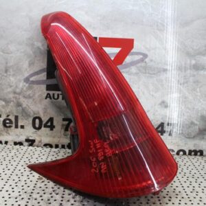 Feu arriere principal gauche (feux) PEUGEOT 206 PHASE 1 BREAK Diesel